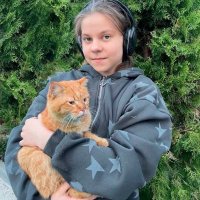 Прошла полтора километра с раненым котом: школьнице из Липецкой области вручили награду за спасение